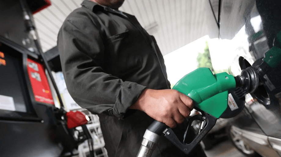 No habrá aumento de precio de gasolinas pese a inflación: AMLO