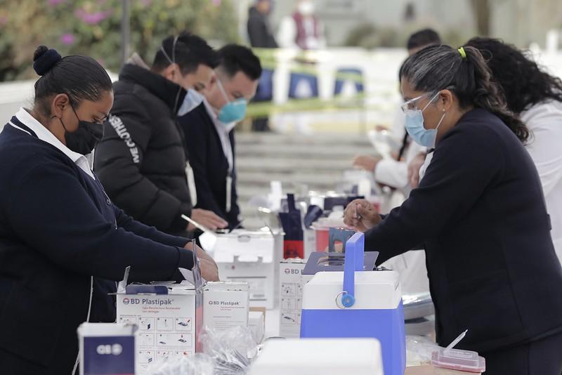 Reprograman vacunación contra Covid 19 a personal de salud en Jalisco