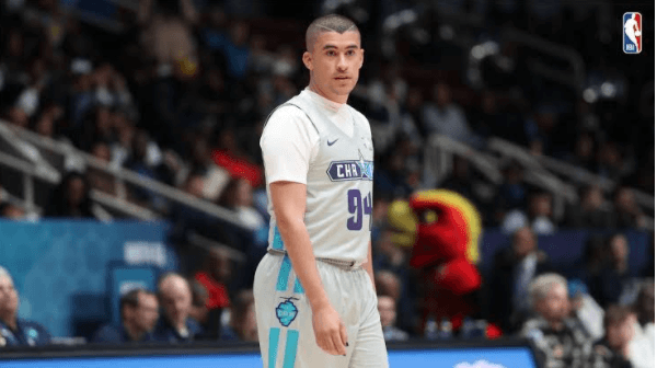 Bad Bunny compró equipo de basketball