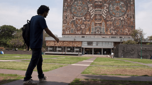 Más estudiantes de la UNAM regresan a clases presenciales