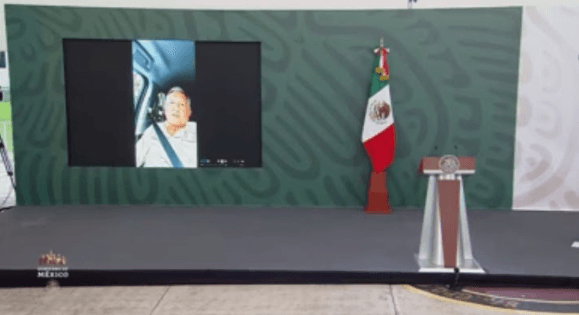 Bloqueo de la CNTE en Chiapas impidió el ingreso de AMLO a la mañanera