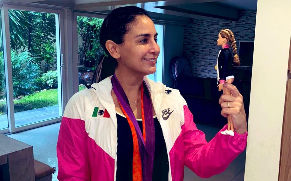 Paola Espinosa ya tiene su propia Barbie