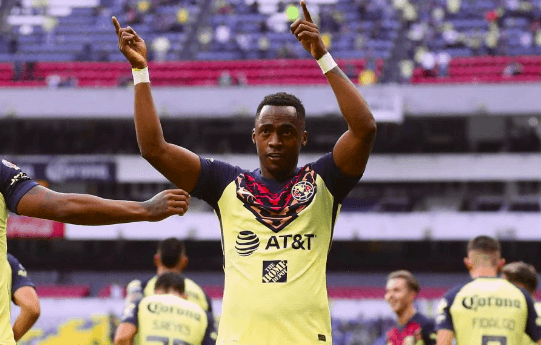 Renato Ibarra regresó al América