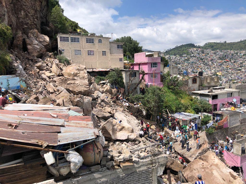 Cerro del Chiquihuite: Rescatan a perrito y dan último a adiós a Marina, joven desaparecida tras el derrumbe