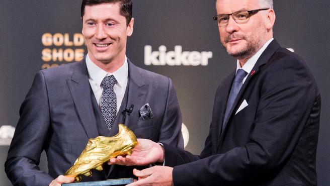 Robert Lewandowski explotó contra Lionel Messi