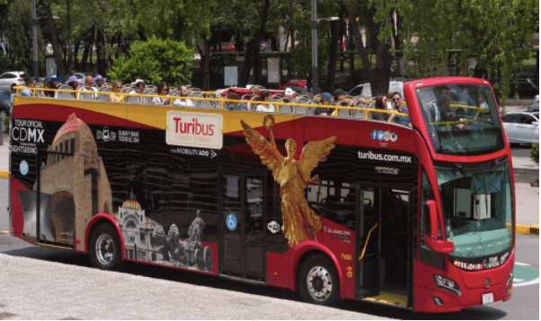 Turibus te recompensa si estás vacunado contra Covid 19: te da 50% de descuento