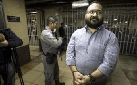 ¿Javier Duarte tiene covid 19?