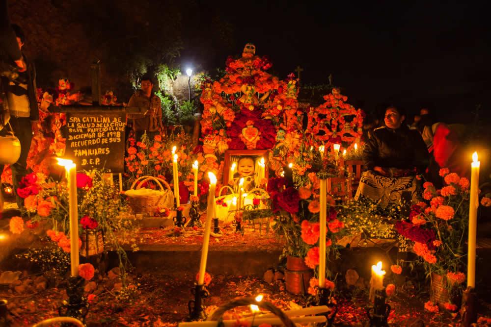 Michoacán anuncia más de 300 celebraciones por el Día de Muertos