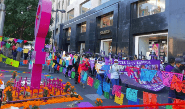 Se realizó la marcha del Día de las Muertas