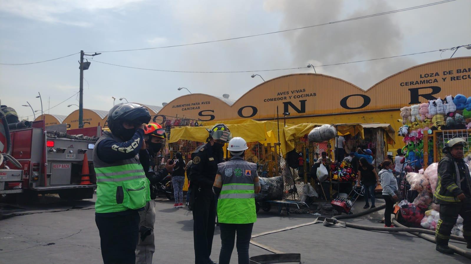 Se registra incendio en el mercado de Sonora