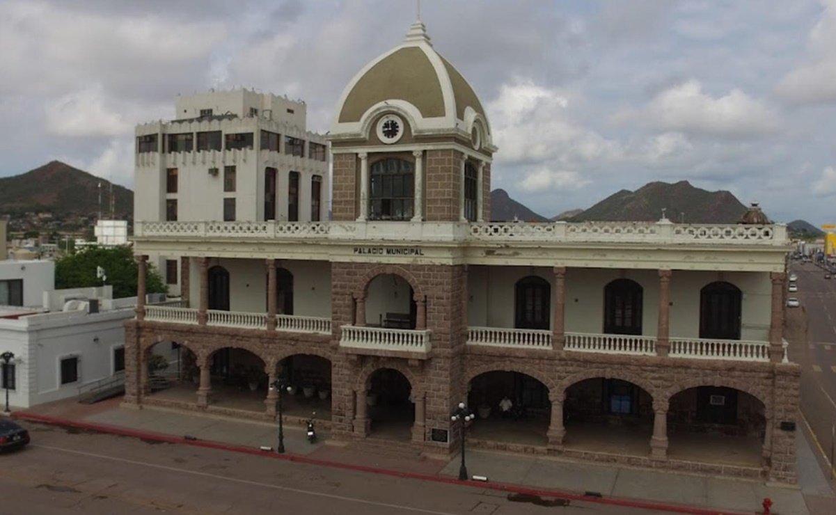 Ataque armado en el Palacio Municipal de Guaymas