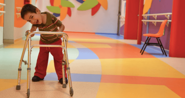 ¿Qué servicios ofrecen los CRIT y el CAT del Teletón?