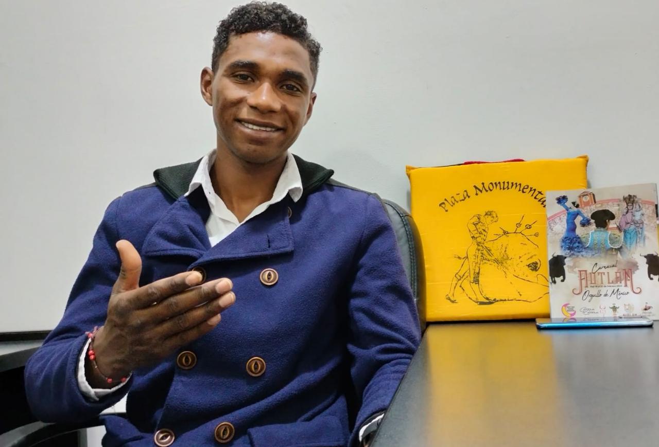 Llega a Guadalajara “El Pantera” novillero ecuatoriano con historia de vida y lucha