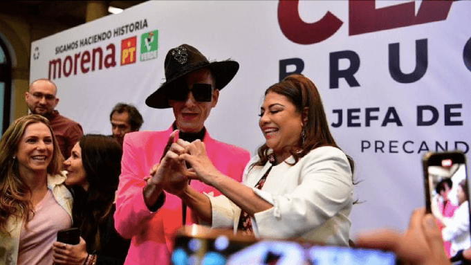 Edy Smol se suma al equipo de precampaña de Clara Brugada 