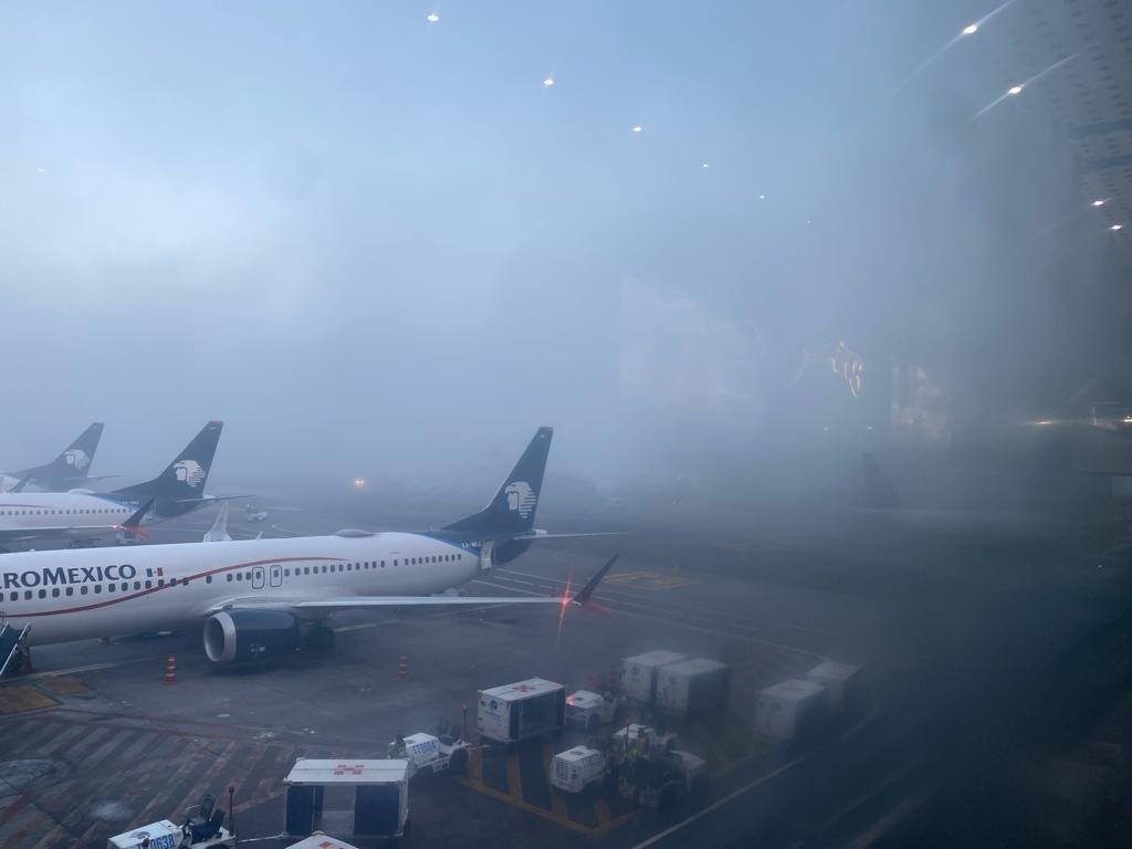 Se registra banco de niebla en el AICM