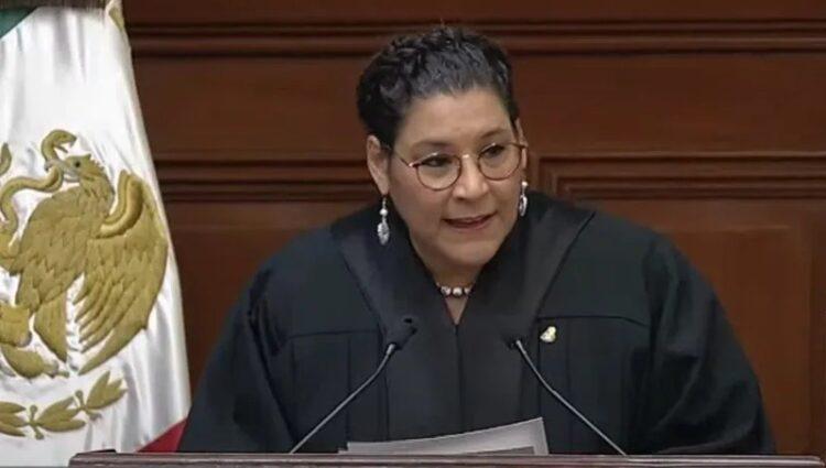 Lenia Batres devolvió parte de su sueldo a la Tesorería de la Federación 