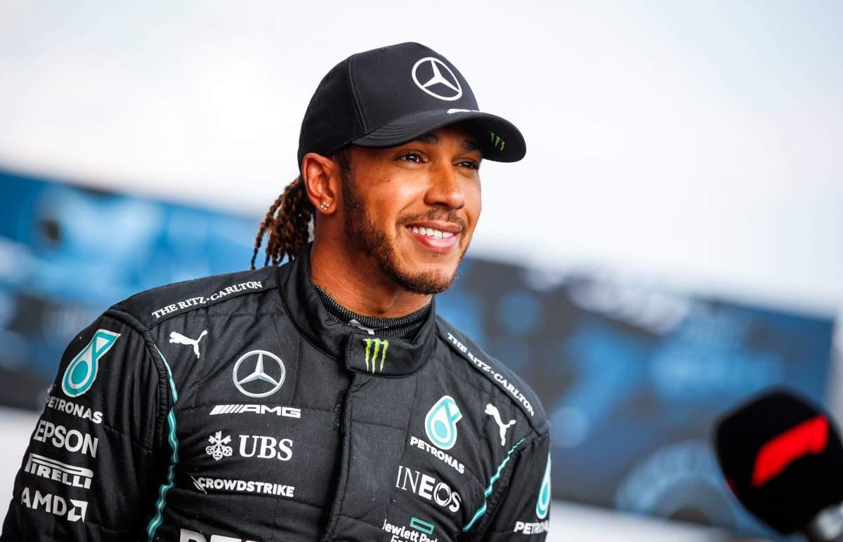 Lewis Hamilton se va a Ferrari para el 2025