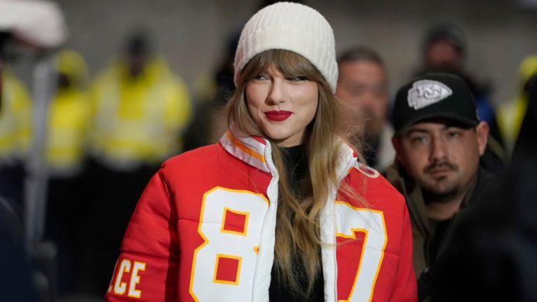 Taylor Swift dona 100 mil dólares a familia afectada por el tiroteo en Kansas