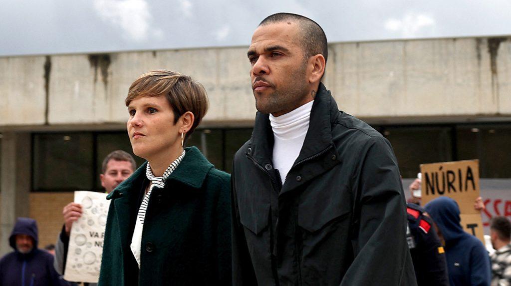 Dani Alves sale de prisión 