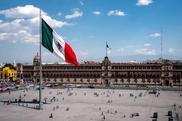 A partir del domingo en el Zócalo de la CDMX será peatonal