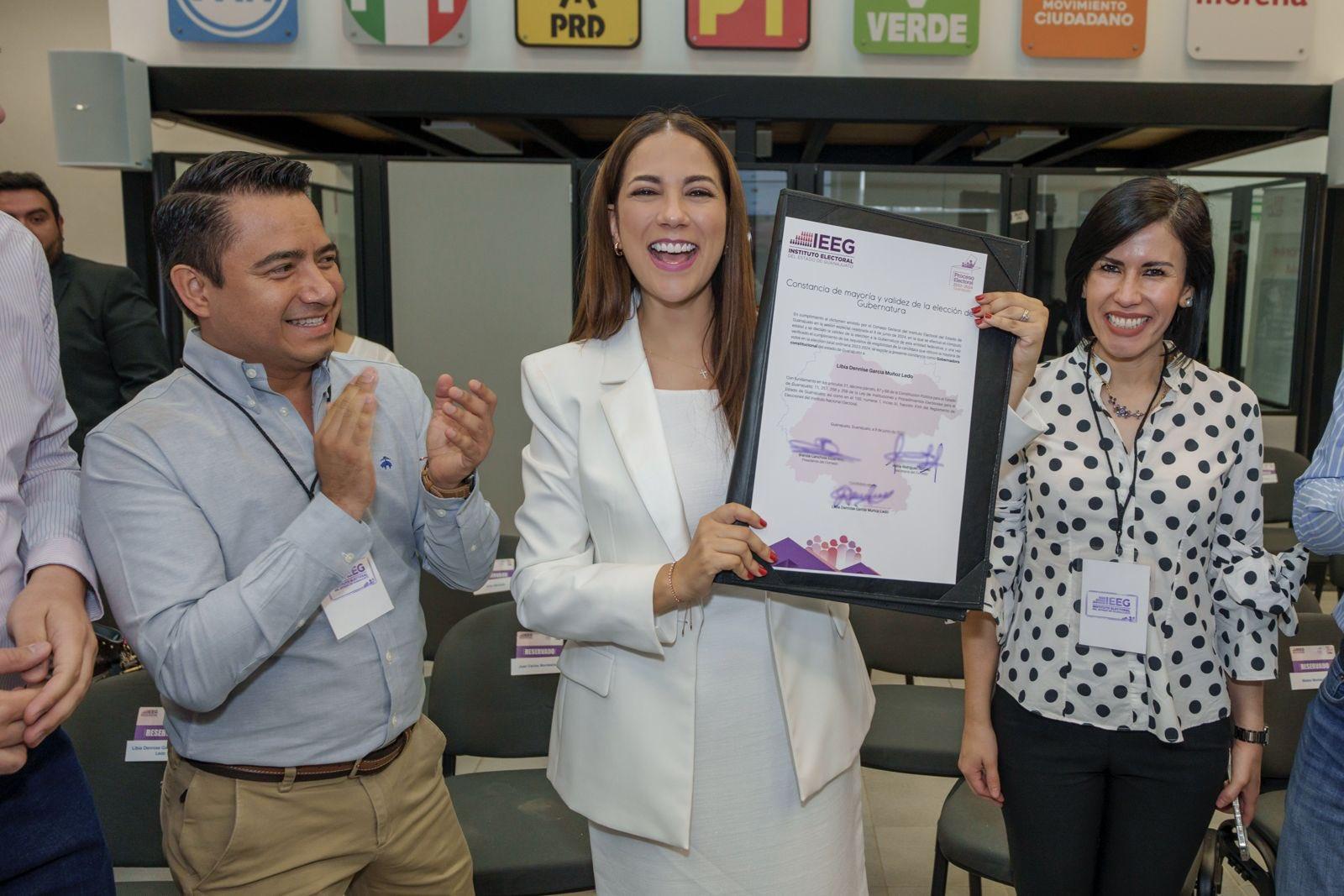 Libia García recibe constancia de mayoría de votos en Guanajuato