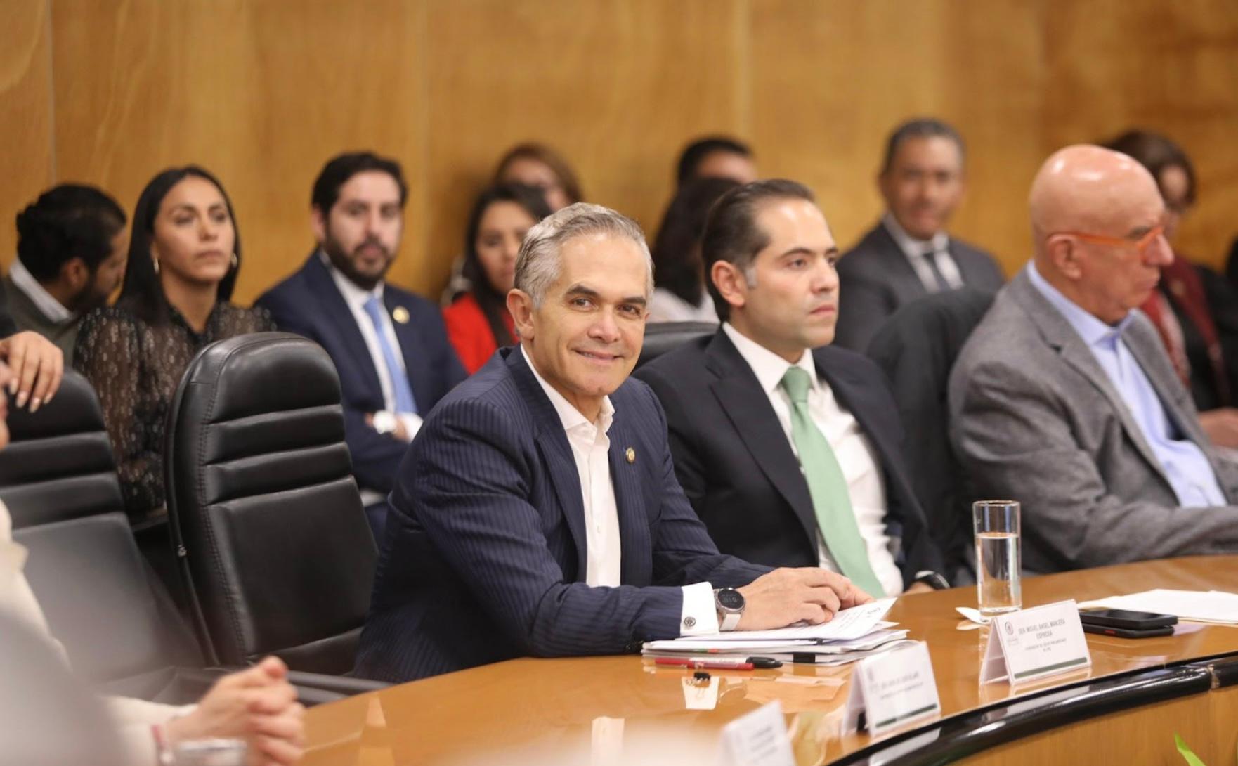 Miguel Ángel Mancera pide a Ricardo Monreal analizar propuesta sobre la Reforma Judicial