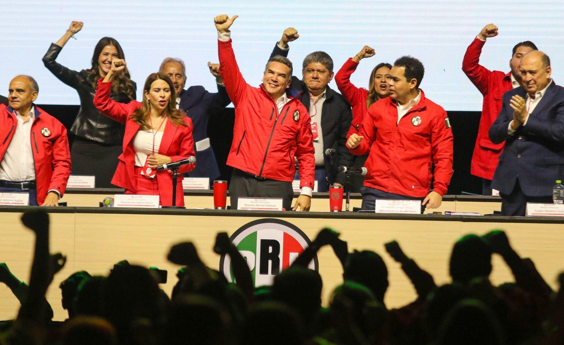 Alito Moreno va por estancia en la diligencia del PRI hasta 2032