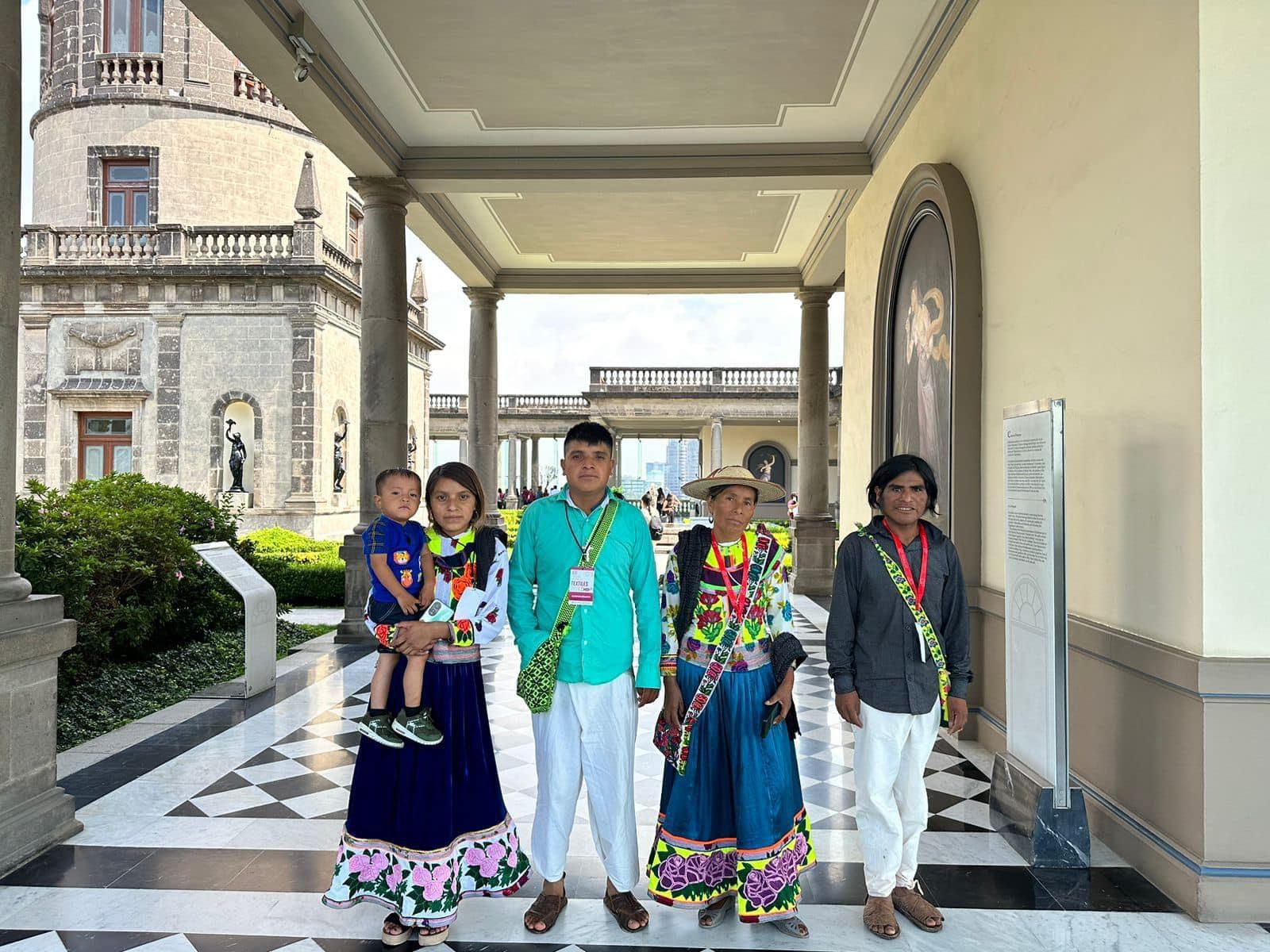 Artesanos nayaritas son reconocidos a nivel nacional en XII Premio de Textiles