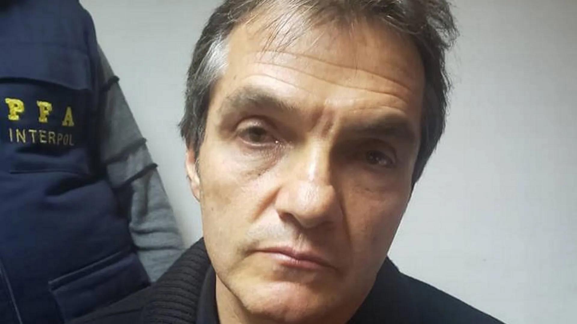 Carlos Ahumada ya está en México
