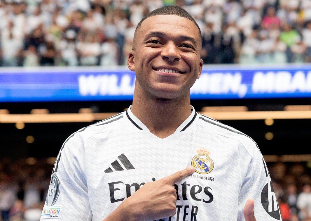 Video: Mbappé cumple su sueño de ¡hablar en español!