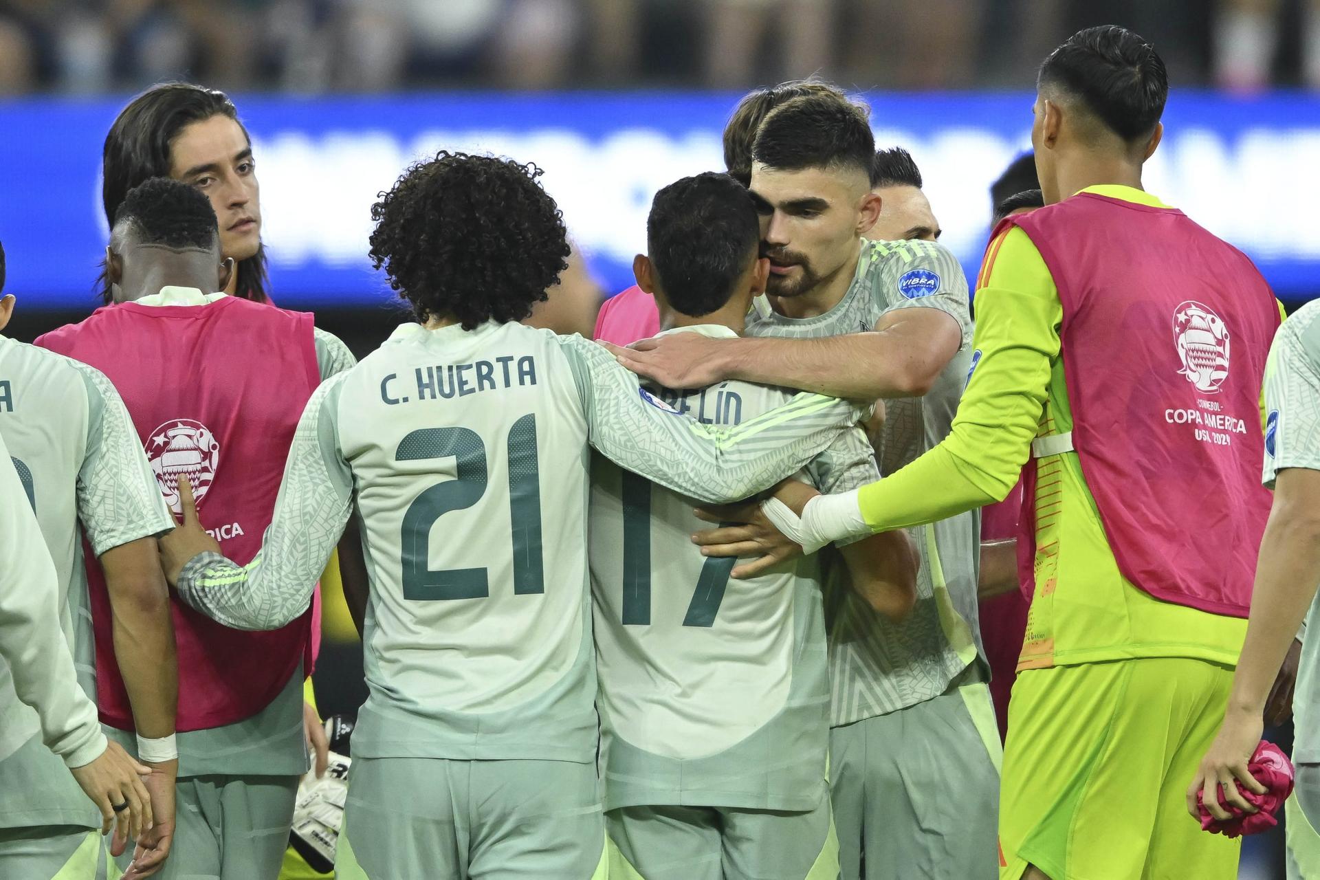 Acusan a la selección mexicana de meter a mujeres a su hotel en la Copa América