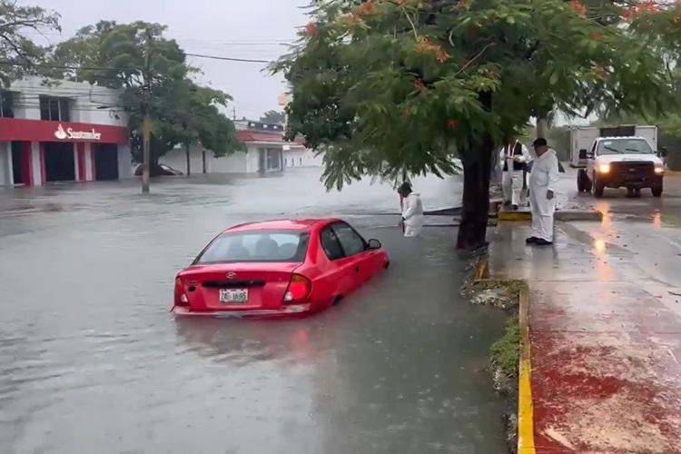 Quintana Roo inundado por Huracán Helene