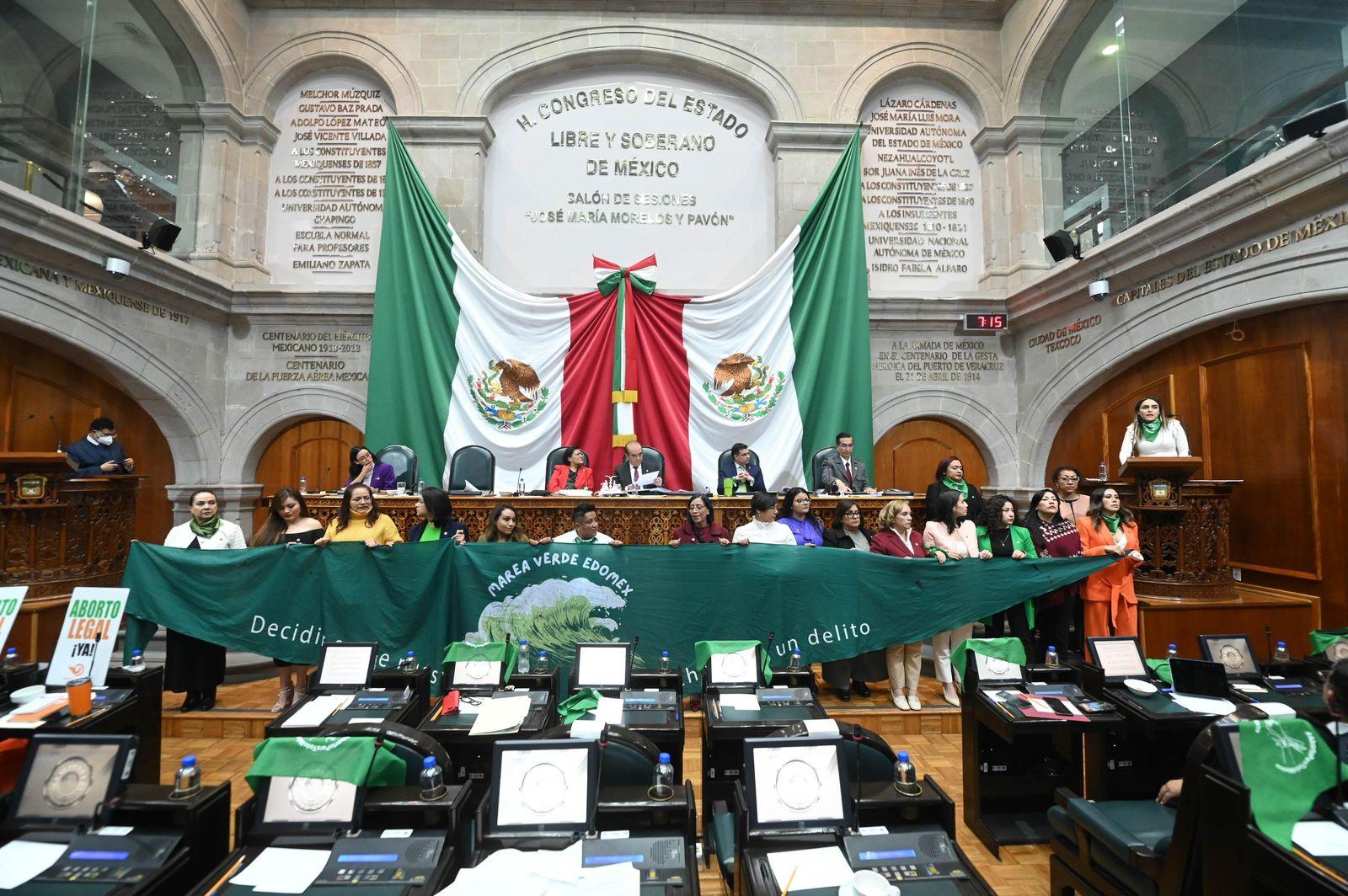 El Estado de México se pinta de verde verde y se une a la despenalización del aborto