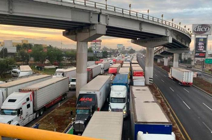 40 horas de caos en la México- Querétaro 