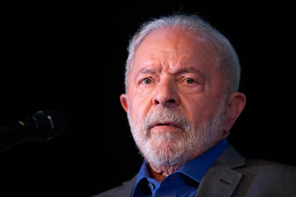 Lula Da Silva fue operado de emergencia