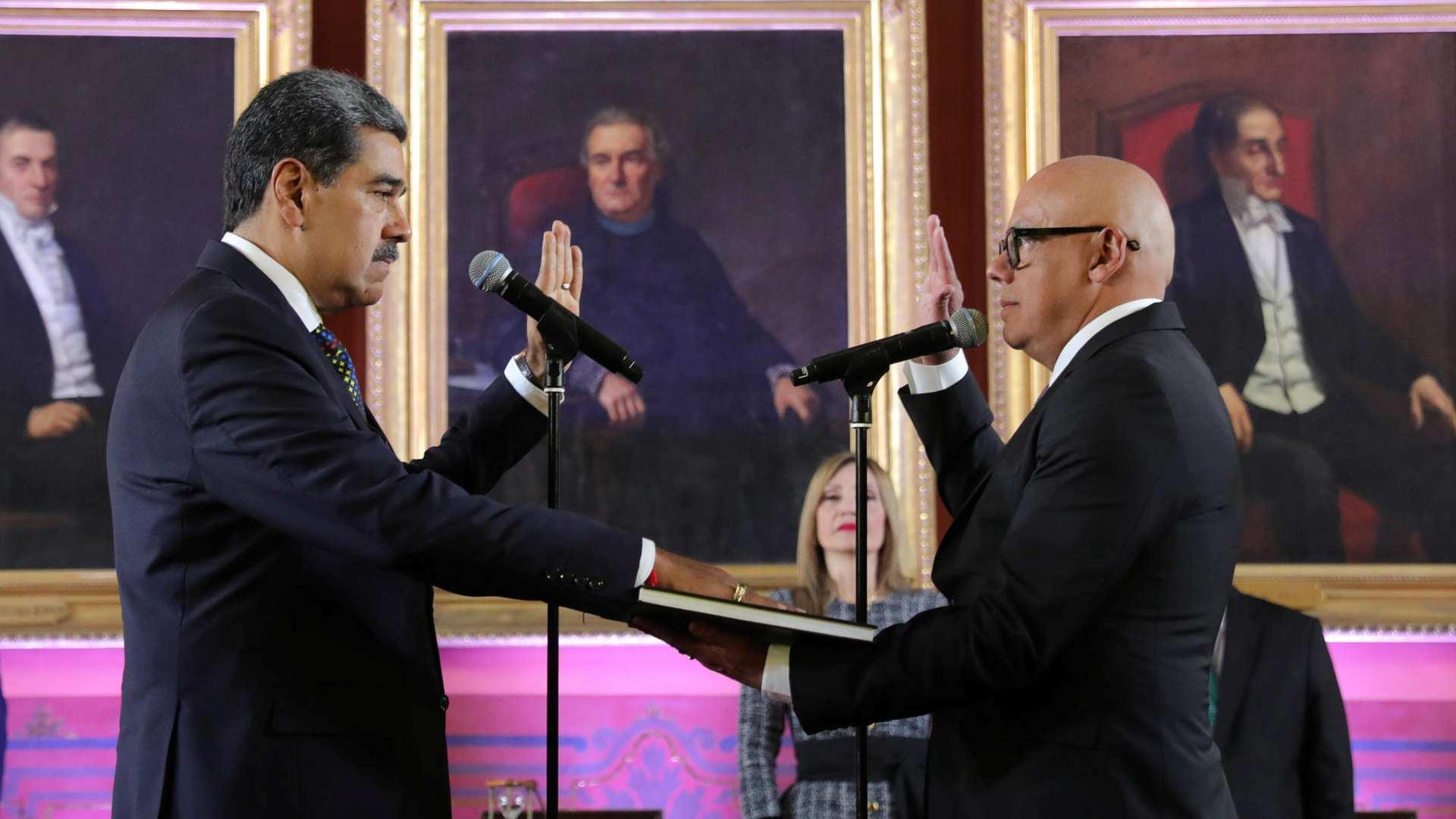 Nicolás Maduro tomó protesta como presidente de Venezuela por tercera vez 