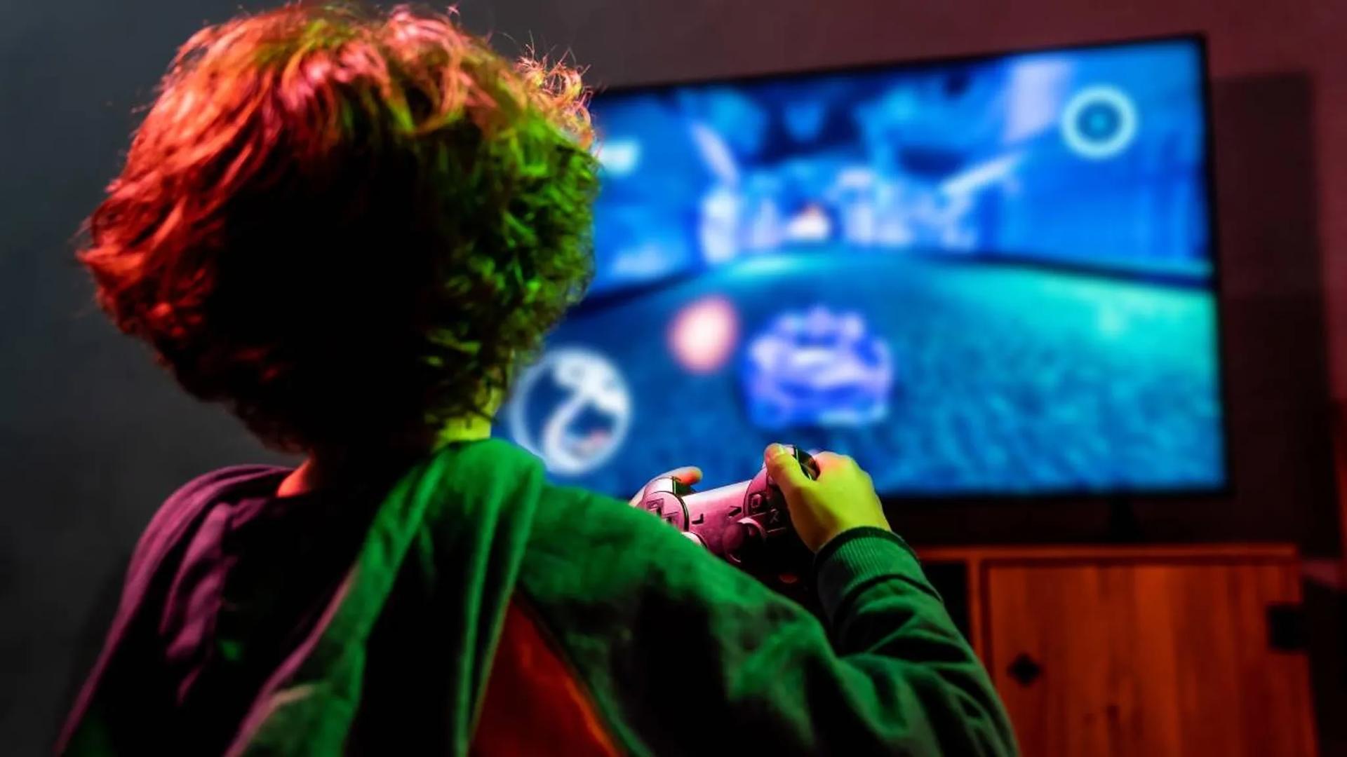 Secretaría de Seguridad advierte a padres sobre reclutamiento de menores en videojuegos
