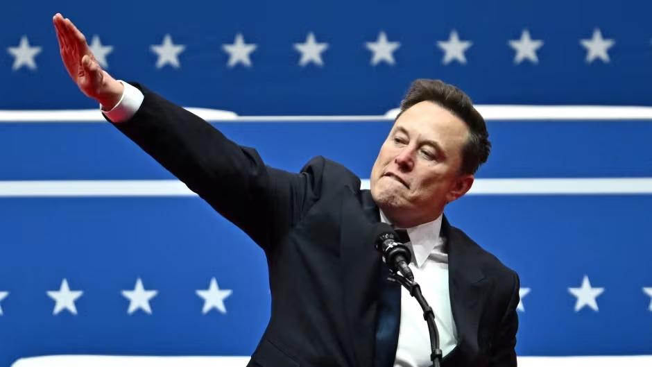 Diputado canadiense pide retirar ciudadanía a Elon Musk