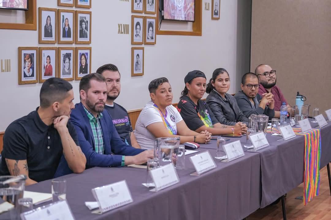 Mesa sobre Deporte y Comunidad LGBTQ+: Inclusión y Bienestar en la Cancha