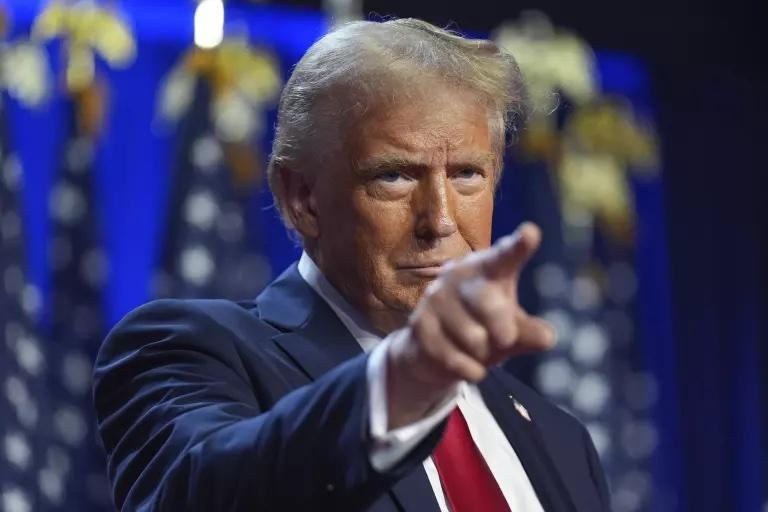 Trump frena aranceles contra México