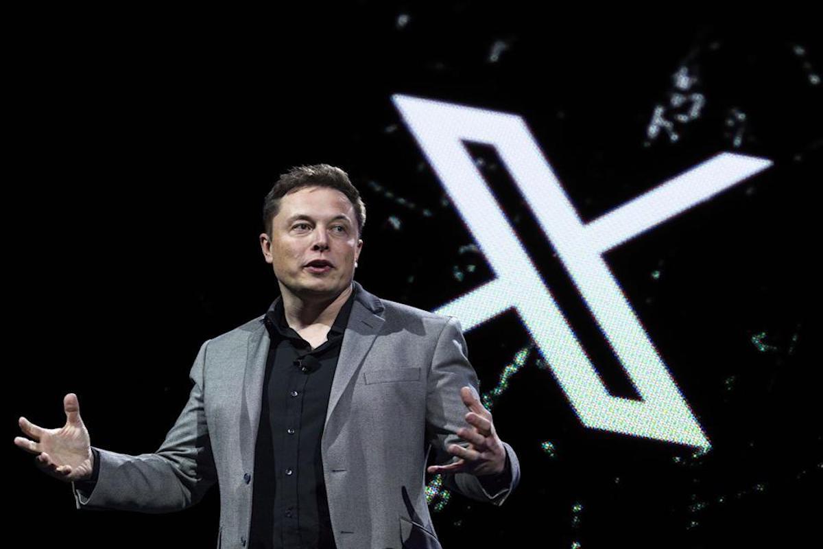 Elon Musk denuncia ciberataque a &#8220;X&#8221;