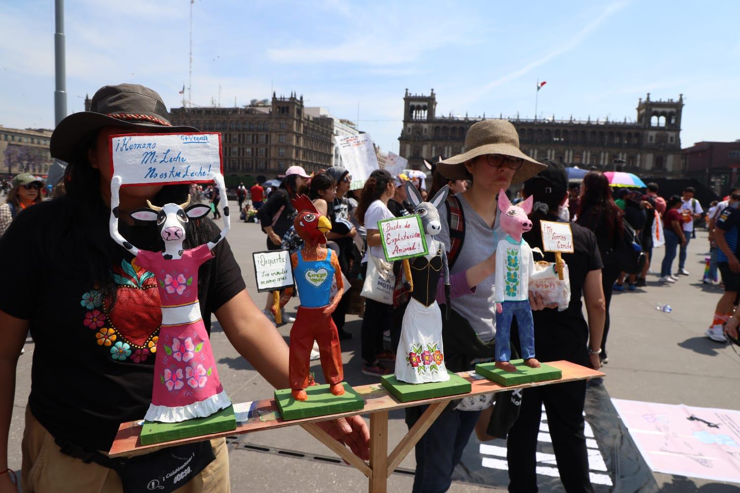 CDMX marcha por los derechos de los animales