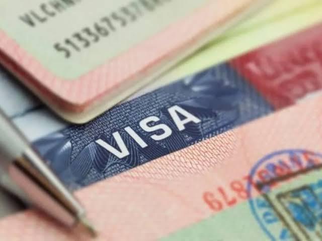 Estados Unidos puede retirar la visa a intérpretes de narcocorridos