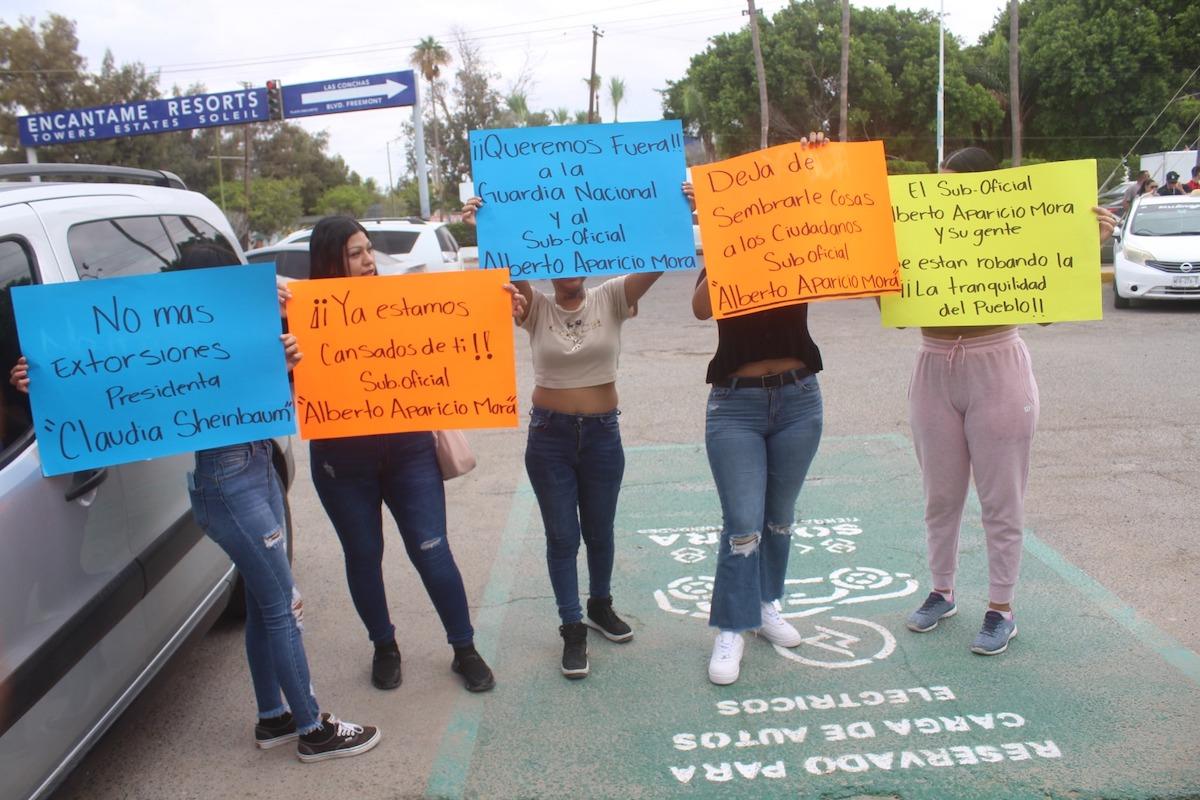 Ciudadanos se manifiestan en Puerto Peñasco contra la Guardia Nacional