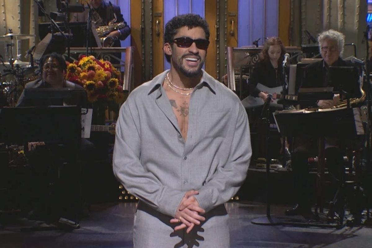 Bad Bunny fue anfitrión en SNL y aprovechó para reiterar su participación en el Superbowl 