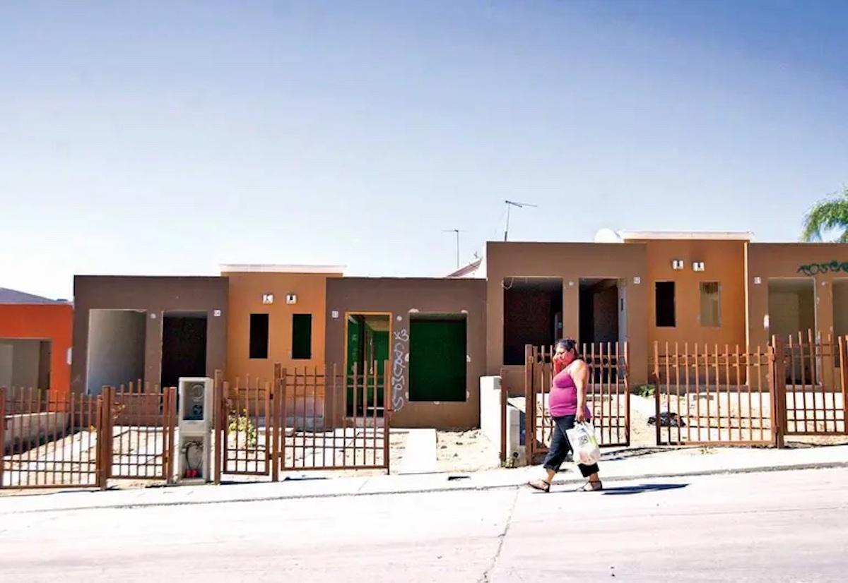 Urge endurecer sanciones ante los despojos de casas que sufren adultos mayores en Sonora