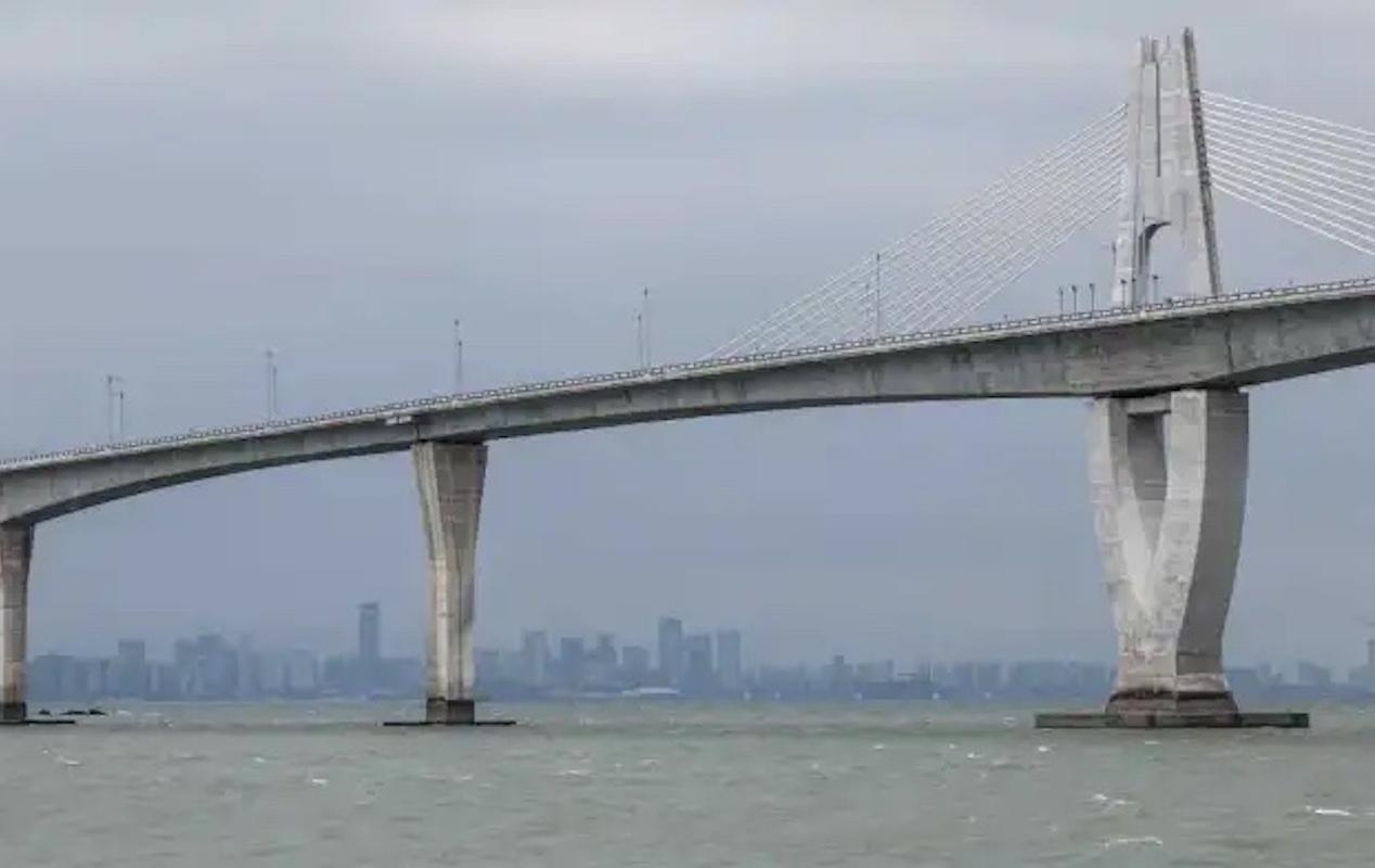 Colapsa puente en China que fue inaugurado en septiembre 