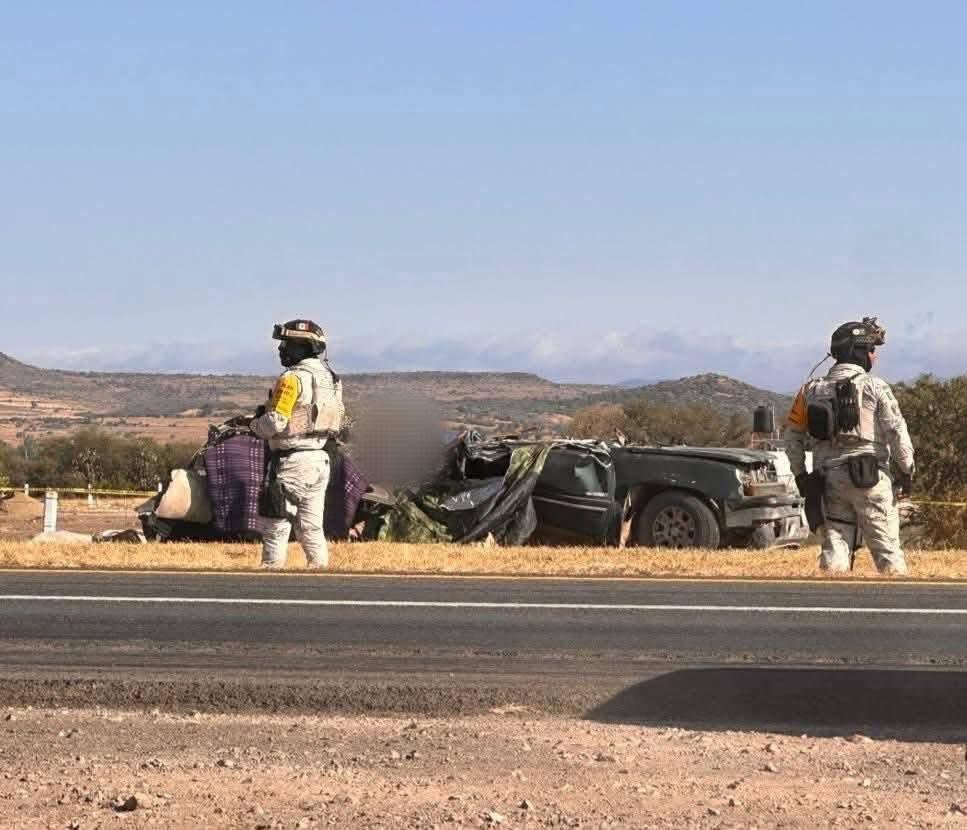 Gobierno estatal brinda apoyo a familias de los jornaleros tras accidente en Comonfort