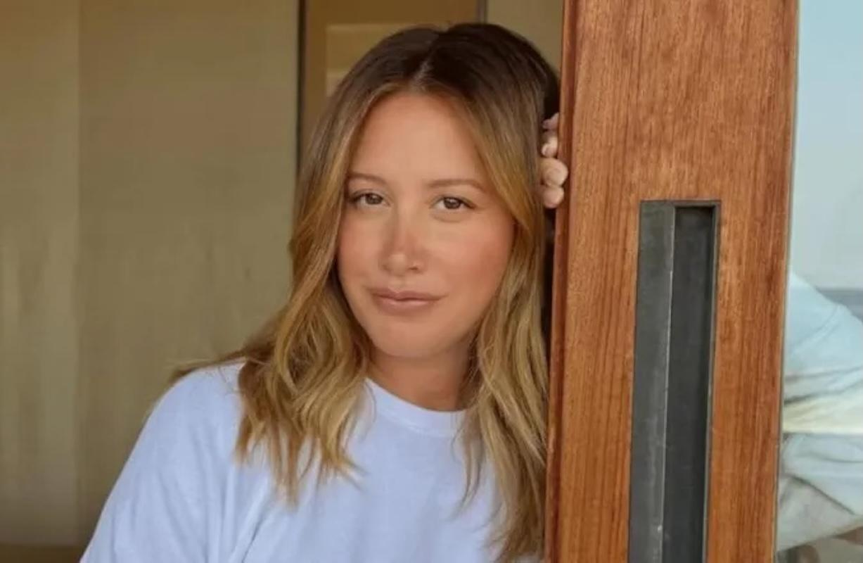 Ashley Tisdale llamó tóxico al grupo de mamás famosas