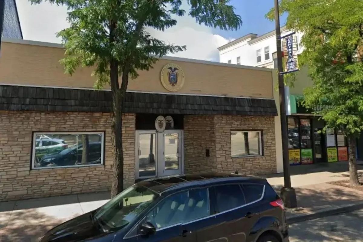 Agentes de ICE intentaron entrar a embajada de Ecuador en Minneapolis 